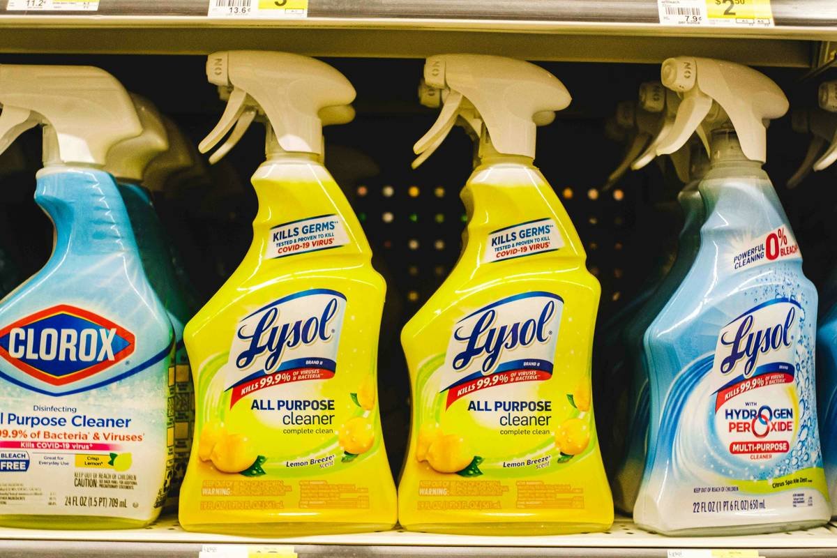 Airbrush Cleaner vs Thinner: Which One Actually Saves Your Kit (and Sanity)?